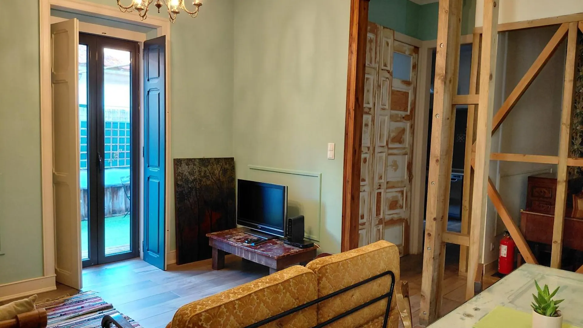 Classic Villa In Beato Lisboa Portugal