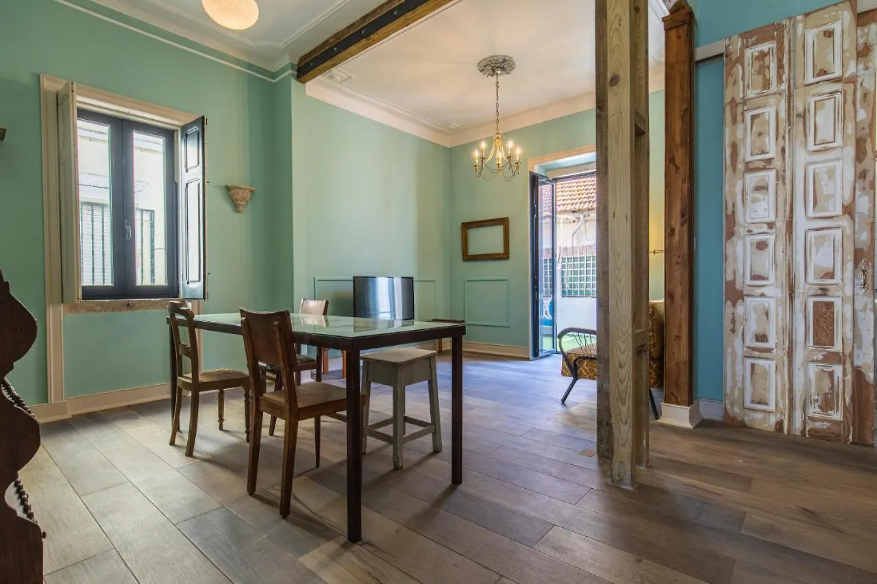 Classic Villa In Beato Lisbon Portugal